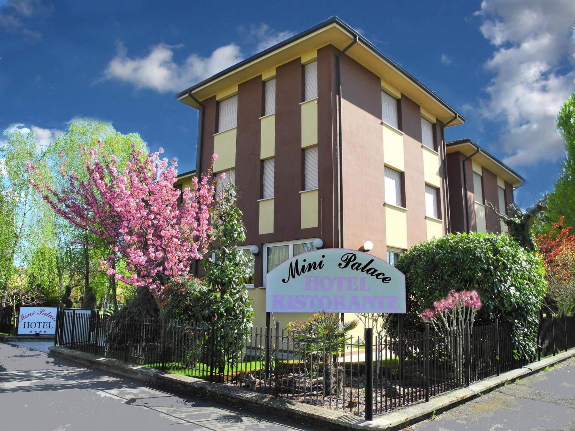 Hotel Mini Palace - Country House Molinella Exterior foto